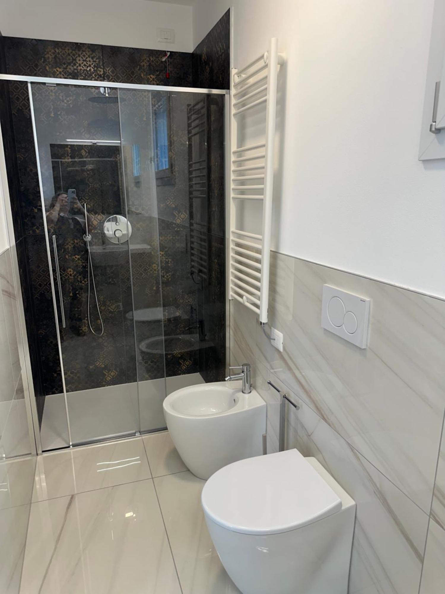 Apartment Palace With Small Swimming Pool, Private Beach, Parking Lido di Jesolo